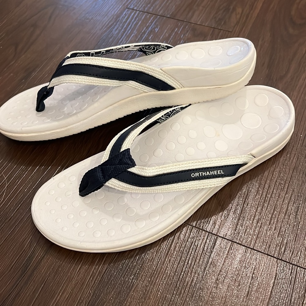 Orthaheel sandals